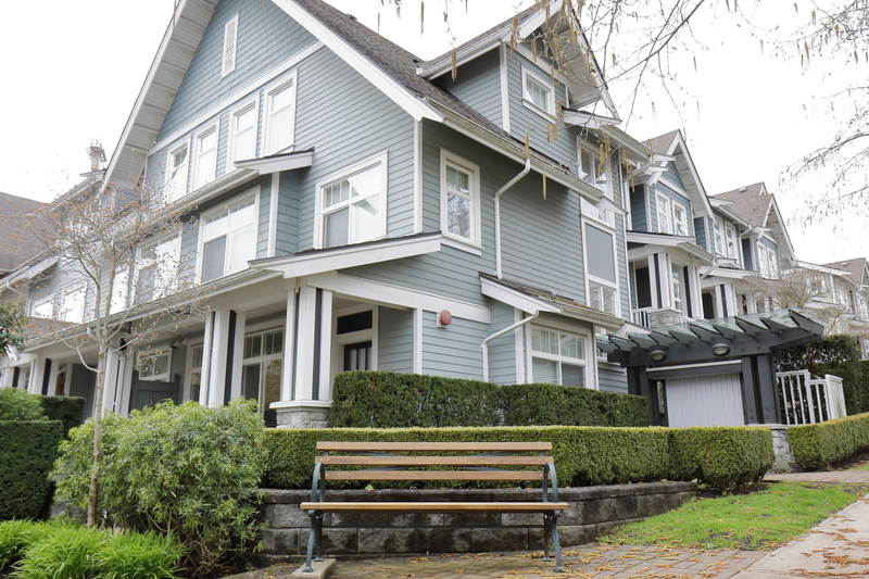 Illustration for article titled Pics from the Curbside: 2018-04-08 from Langara Gardens